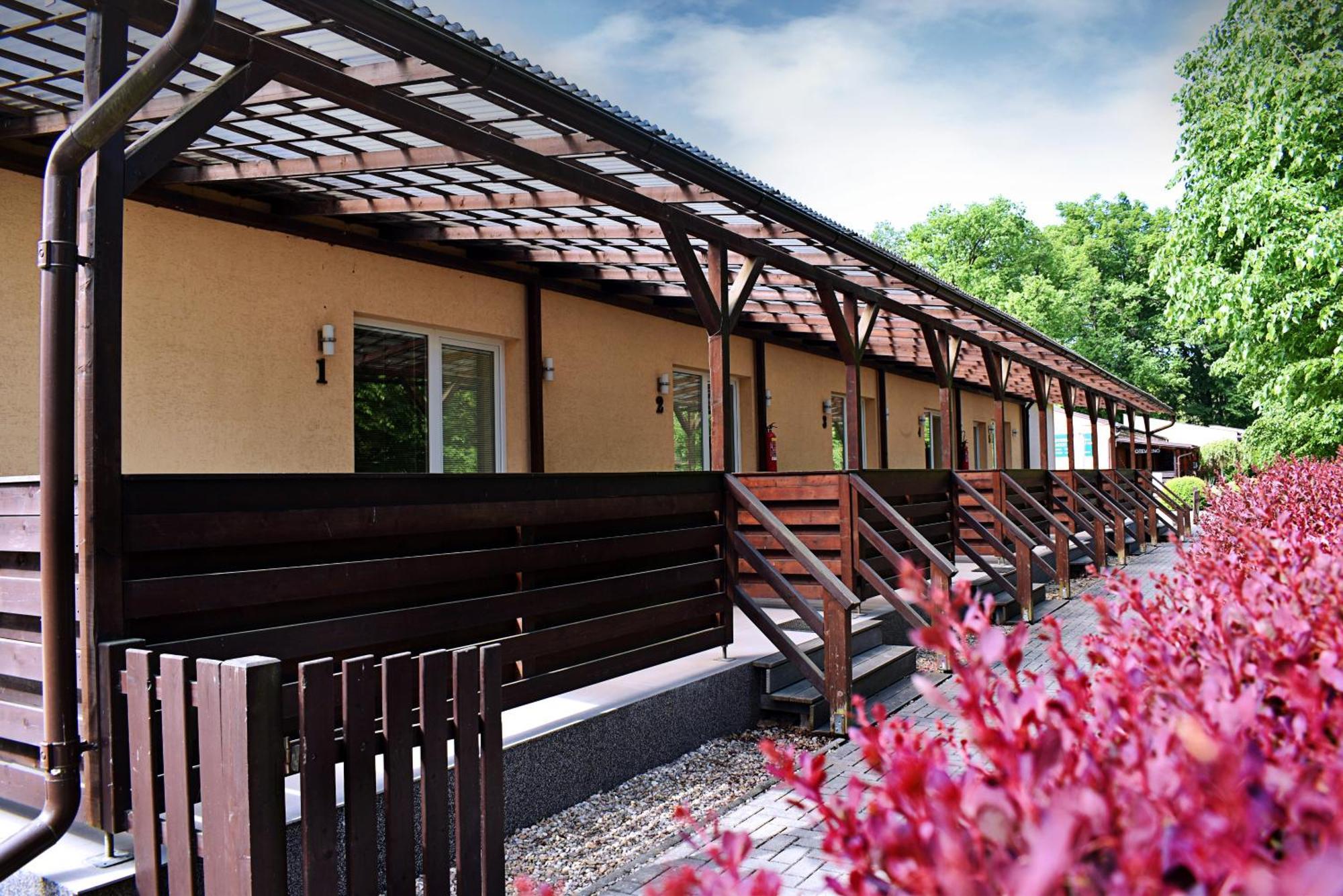 Apartmany & Kemp Sazavsky Ostrov Sazava  Ngoại thất bức ảnh